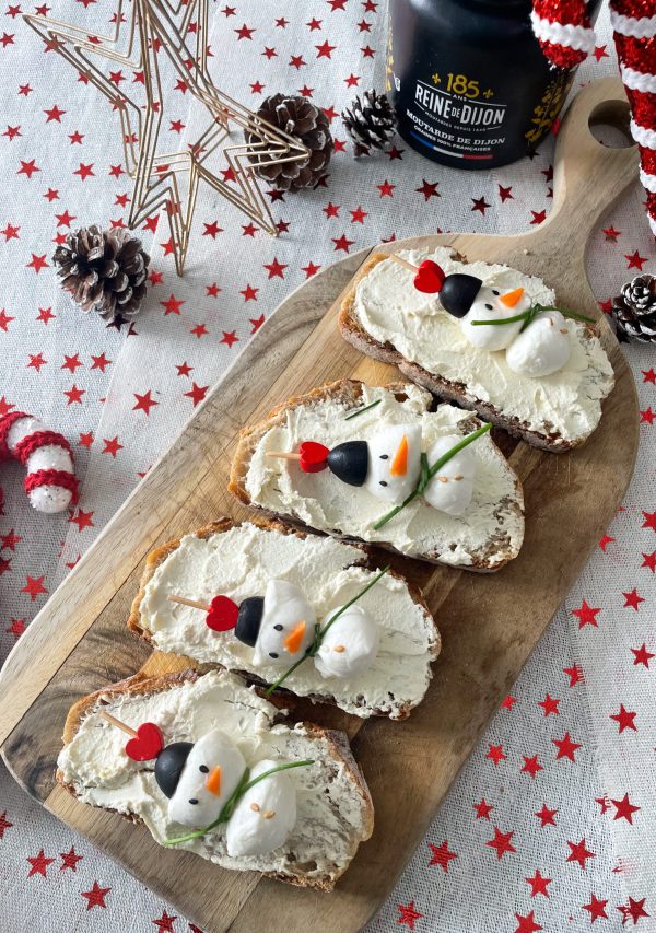 Tartine bonhommes de neige piquants